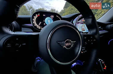 Хетчбек MINI Cooper 2022 в 