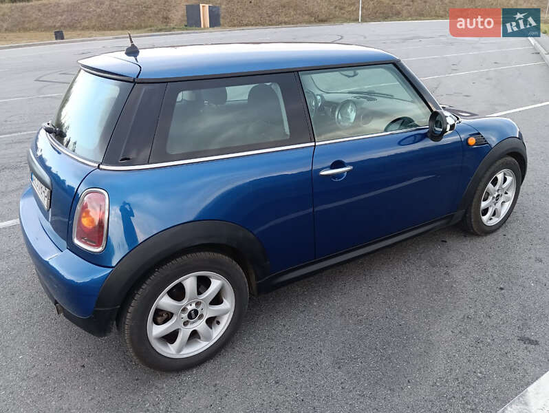 Хэтчбек MINI Cooper 2008 в Полтаве фото 5 Хэтчбек MINI Cooper 2008 в Полтаве