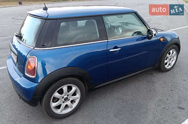 Хетчбек MINI Cooper 2008 в 