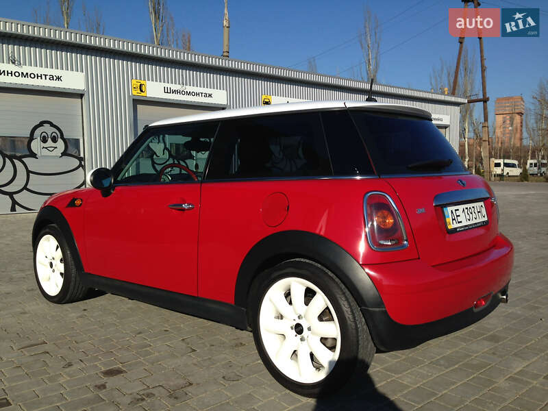 Хэтчбек MINI Cooper 2008 в Кривом Роге