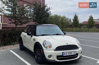 MINI Cooper 2012