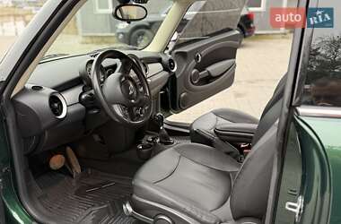 Хетчбек MINI Cooper 2011 в 