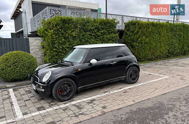 Хэтчбек MINI Cooper 2002 в Львове