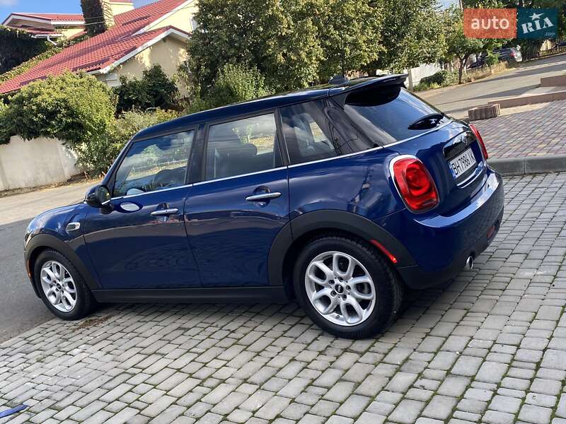 Хэтчбек MINI Cooper 2017 в Одессе