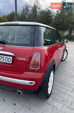Хетчбек MINI Cooper 2002 в 