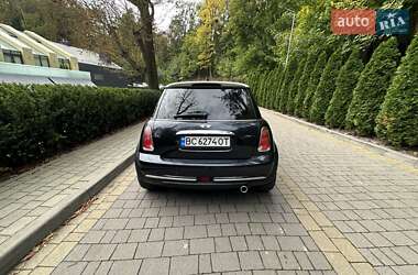 Хэтчбек MINI Cooper 2006 в 