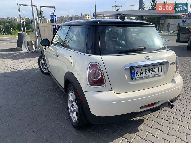 Хетчбек MINI Cooper 2012 в Києві фото 4 Хетчбек MINI Cooper 2012 в Києві