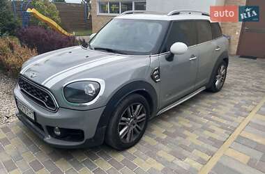 Хэтчбек MINI Cooper 2017 в 