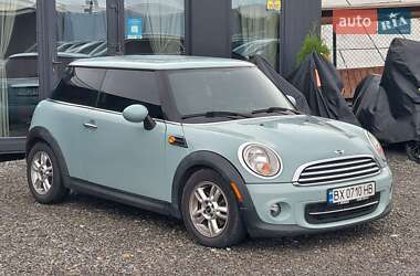 Хэтчбек MINI Cooper 2013 в 