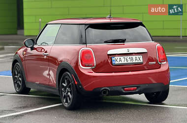 Хэтчбек MINI Cooper 2014 в 