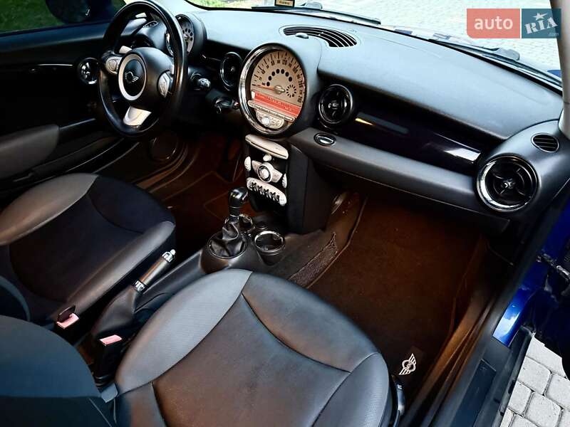 Хэтчбек MINI Cooper 2008 в Солотвине