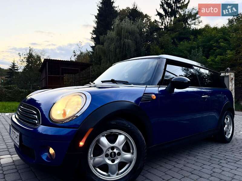 Хэтчбек MINI Cooper 2008 в Солотвине