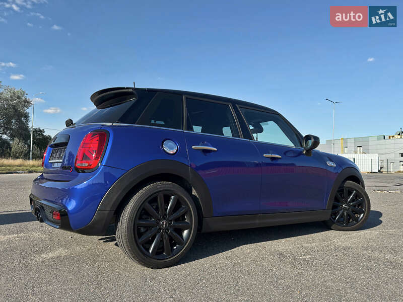 Хетчбек MINI Cooper 2020 в Києві