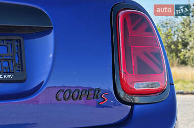 Хэтчбек MINI Cooper 2020 в 