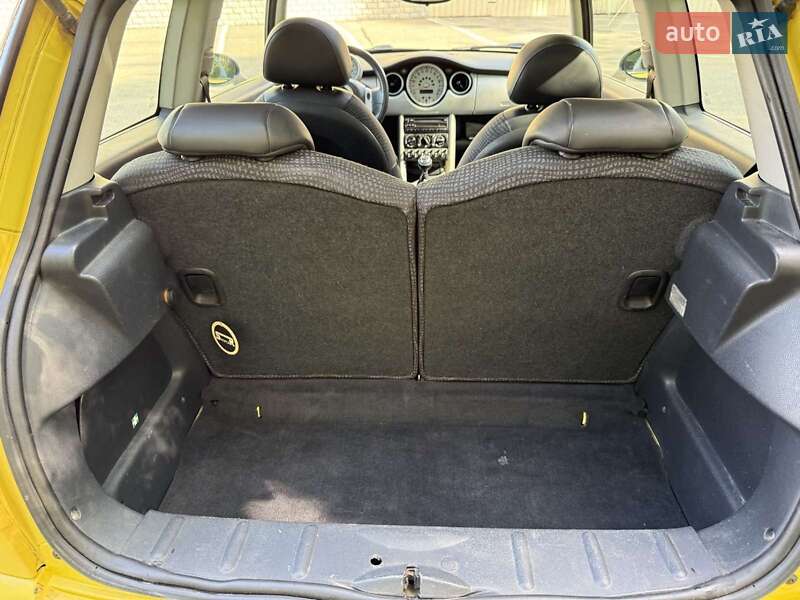 Хетчбек MINI Cooper 2002 в Броварах