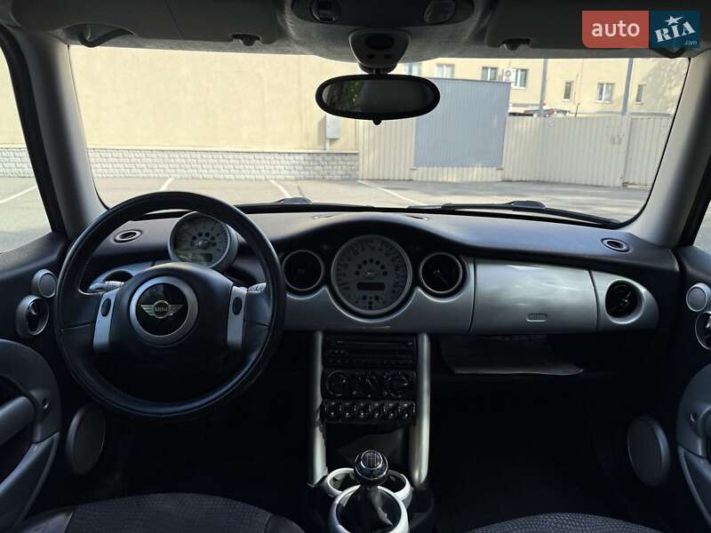 Хетчбек MINI Cooper 2002 в Броварах