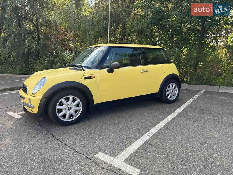Хетчбек MINI Cooper 2002 в Броварах
