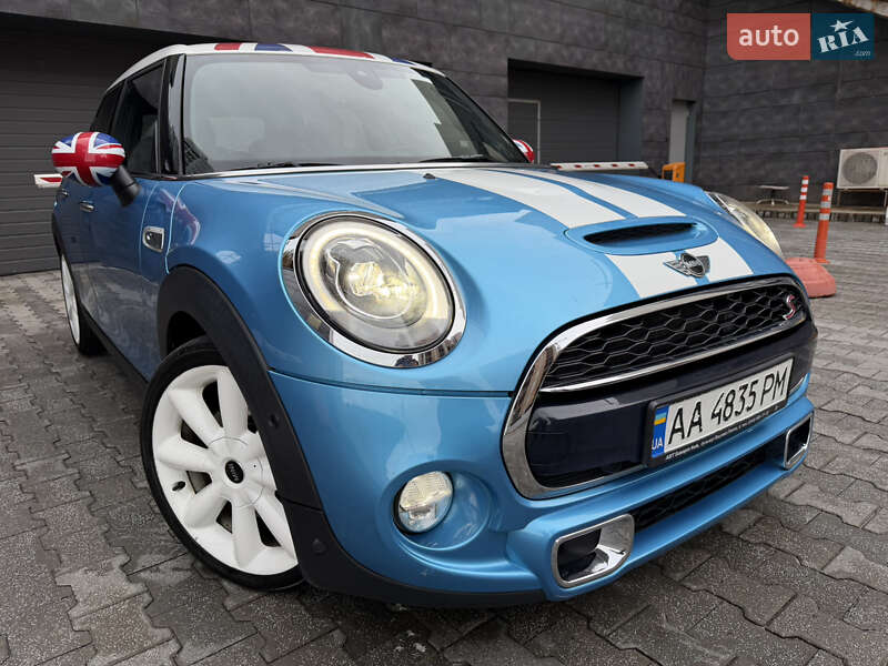 Хетчбек MINI Cooper 2017 в Києві