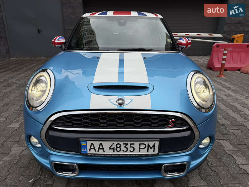 Хетчбек MINI Cooper 2017 в Києві