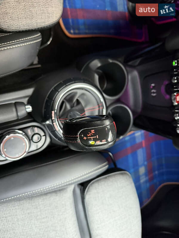 Хетчбек MINI Cooper 2017 в Києві