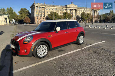 MINI Cooper 2016