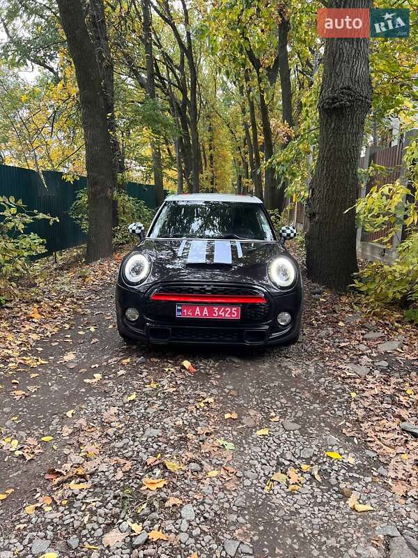Хэтчбек MINI Cooper 2015 в Киеве