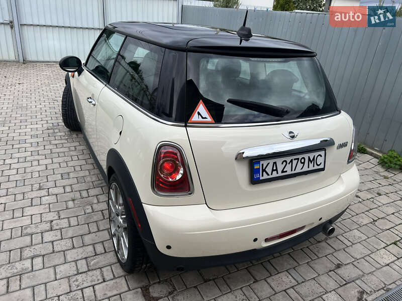 Хетчбек MINI Cooper 2012 в Боярці