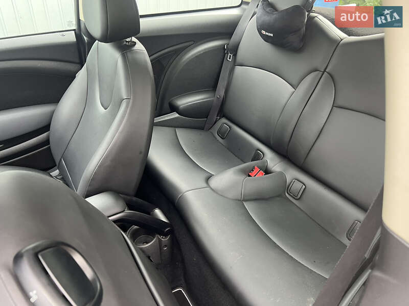 Хетчбек MINI Cooper 2012 в Боярці
