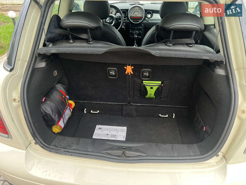 Хетчбек MINI Cooper 2012 в Боярці