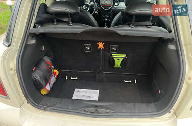 Хетчбек MINI Cooper 2012 в 