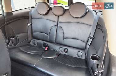 Хетчбек MINI Cooper 2011 в 