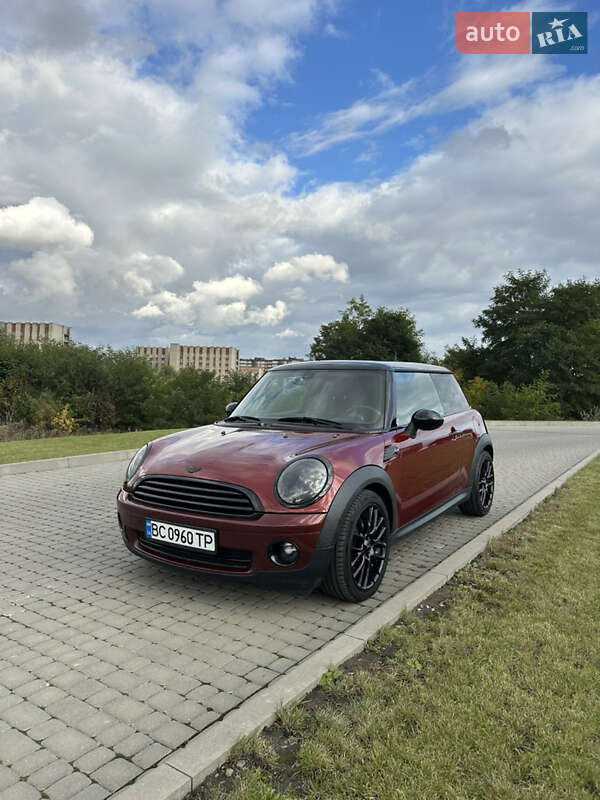 Хетчбек MINI Cooper 2008 в 