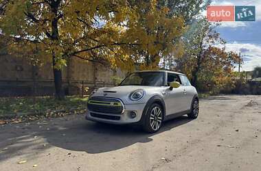 Хэтчбек MINI Cooper 2021 в Одессе