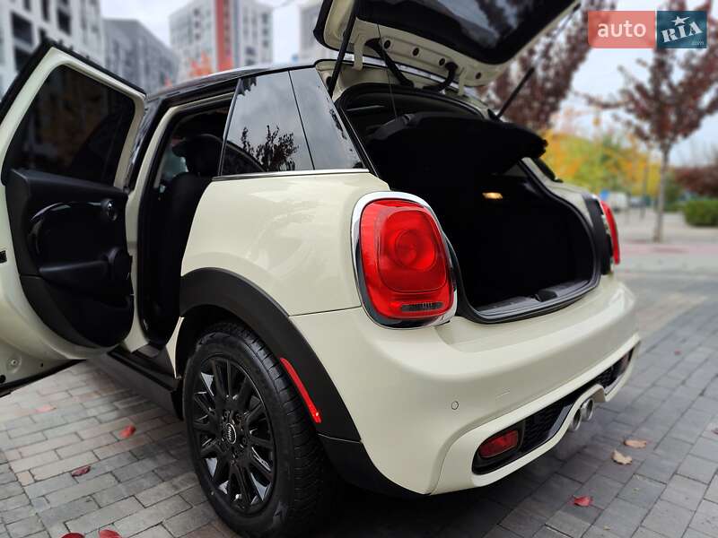 Хетчбек MINI Cooper 2017 в Києві фото 15 Хетчбек MINI Cooper 2017 в Києві