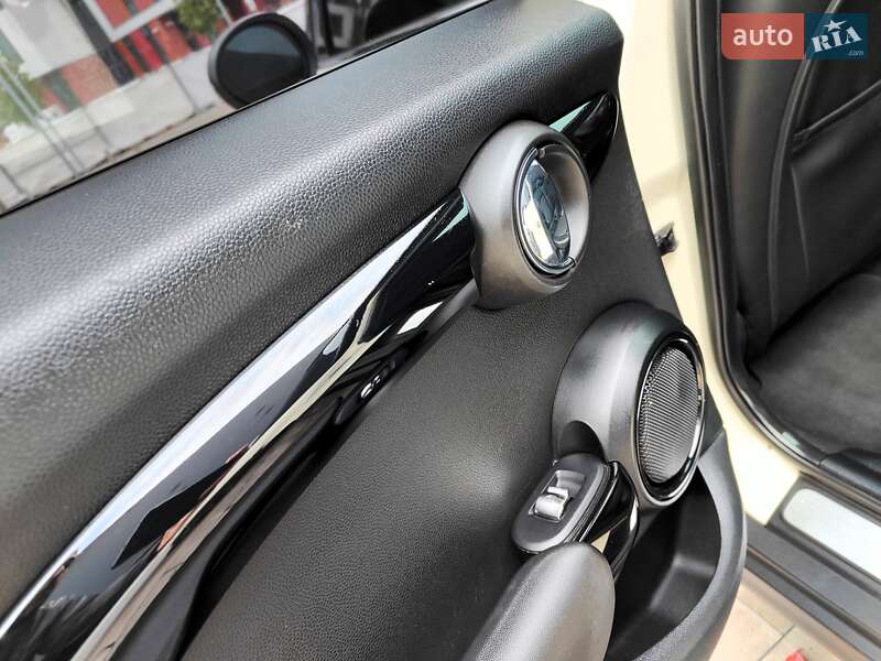 Хетчбек MINI Cooper 2017 в Києві фото 45 Хетчбек MINI Cooper 2017 в Києві