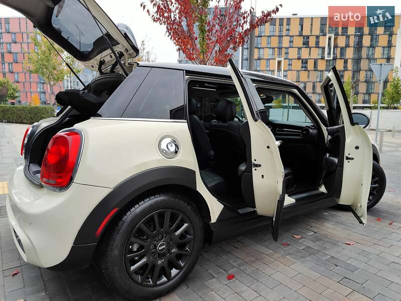 Хетчбек MINI Cooper 2017 в Києві фото 24 Хетчбек MINI Cooper 2017 в Києві