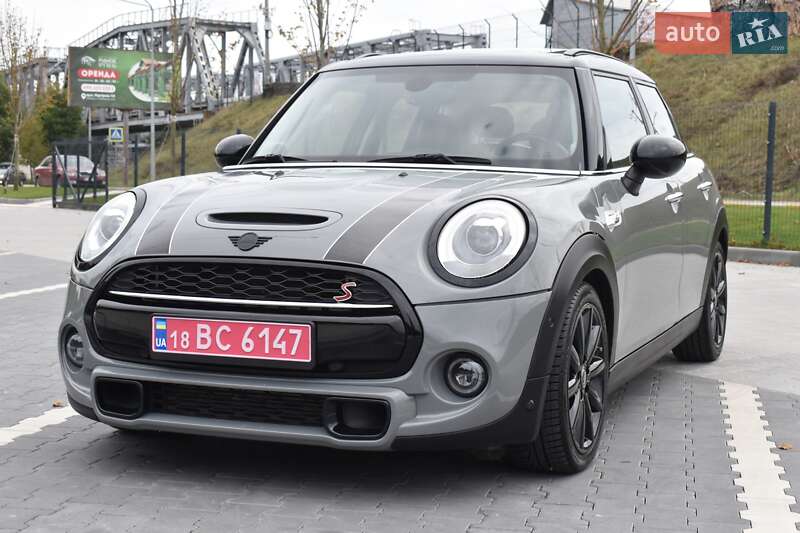 Хетчбек MINI Cooper 2018 в 