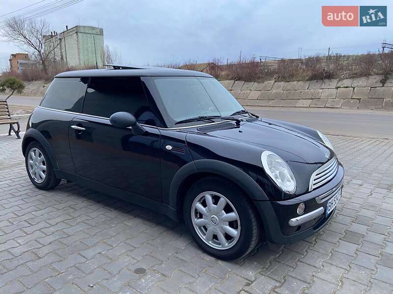 Хетчбек MINI Cooper 2003 в Одесі фото Хетчбек MINI Cooper 2003 в Одесі