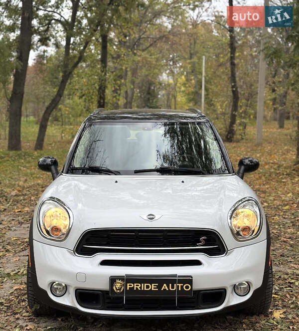 Хэтчбек MINI Cooper 2016 в Кропивницком
