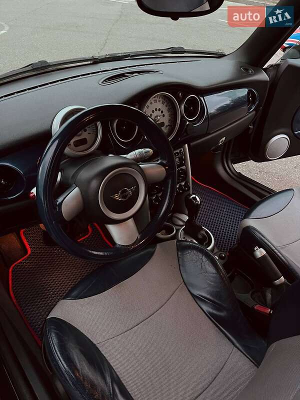 Хетчбек MINI Cooper 2006 в Києві