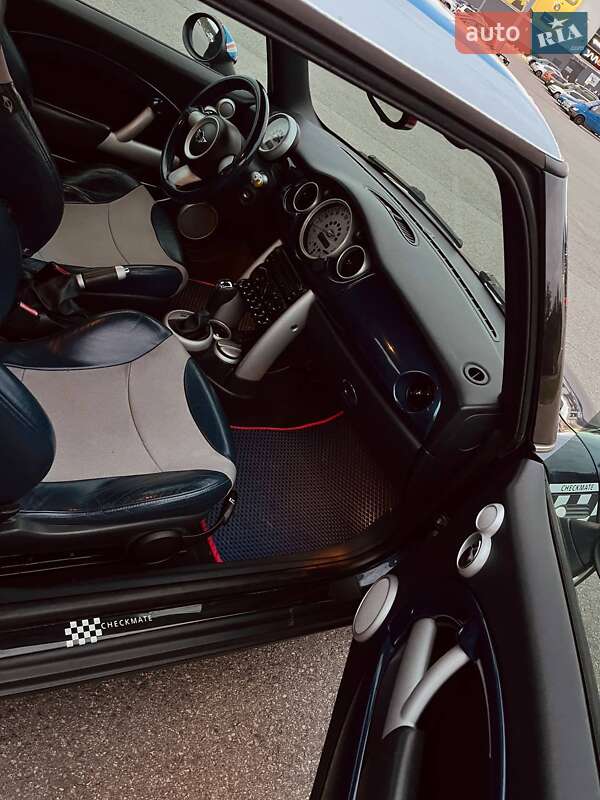 Хетчбек MINI Cooper 2006 в Києві