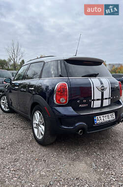 Хетчбек MINI Cooper 2013 в 