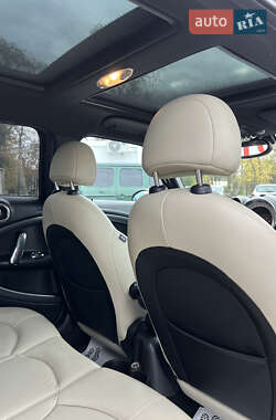 Хетчбек MINI Cooper 2013 в 