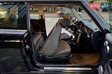Хетчбек MINI Cooper 2006 в 