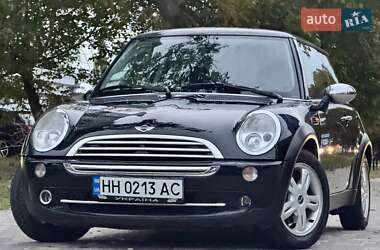 Хетчбек MINI Cooper 2006 в 