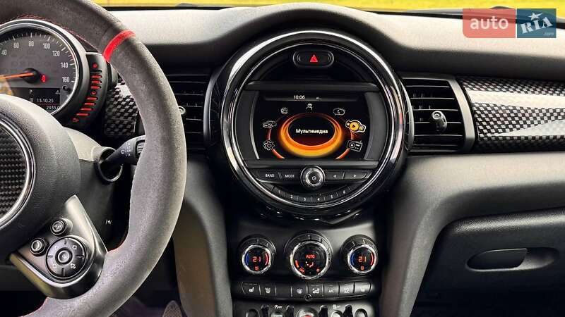 Хетчбек MINI Cooper 2016 в Дніпрі