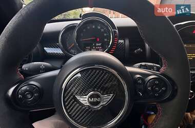 Хэтчбек MINI Cooper 2016 в 