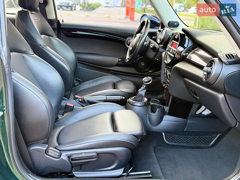 Хетчбек MINI Cooper 2016 в Одесі фото 21 Хетчбек MINI Cooper 2016 в Одесі