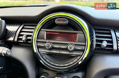 Хетчбек MINI Cooper 2016 в  фото 23 Хетчбек MINI Cooper 2016 в