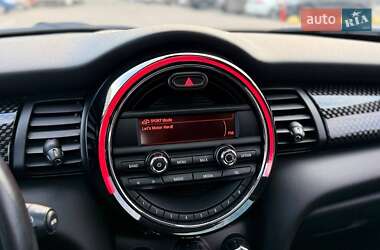 Хетчбек MINI Cooper 2016 в  фото 30 Хетчбек MINI Cooper 2016 в